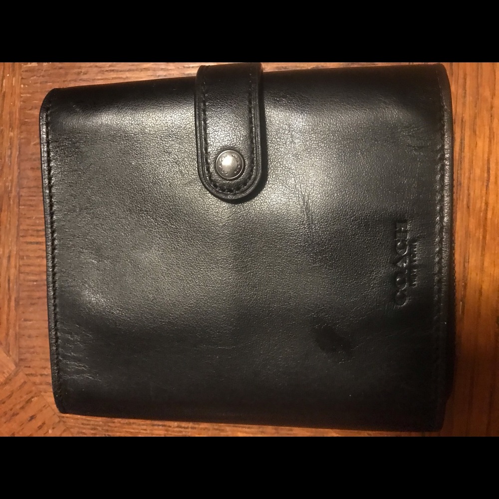 Coach Wallet - Picture 6 of 6